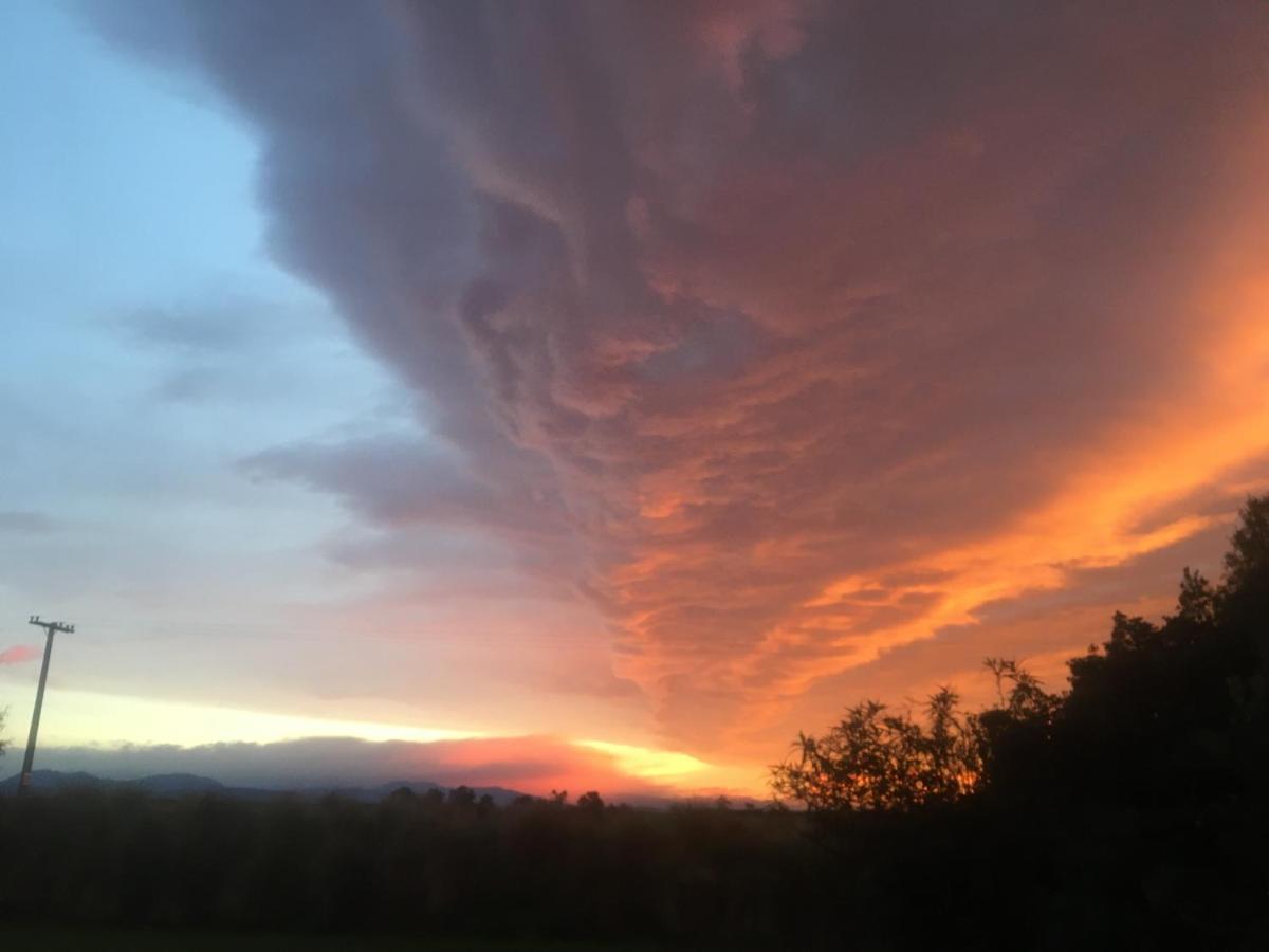 Hadlow Sunrise Retreat ティマル エクステリア 写真